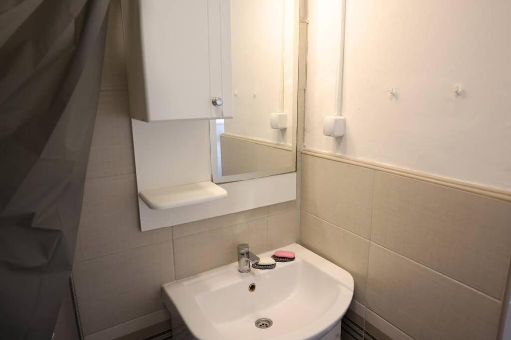 Viki Apartment Centar Ni Buitenkant foto