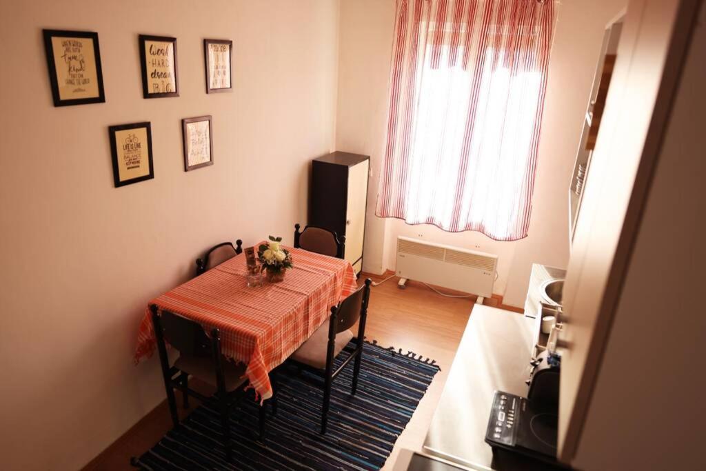 Viki Apartment Centar Ni Buitenkant foto